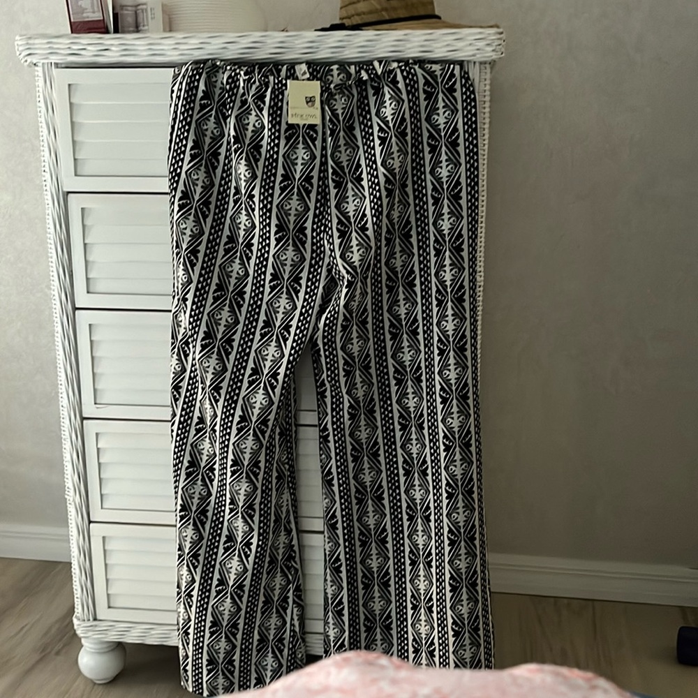 Wife leg pant